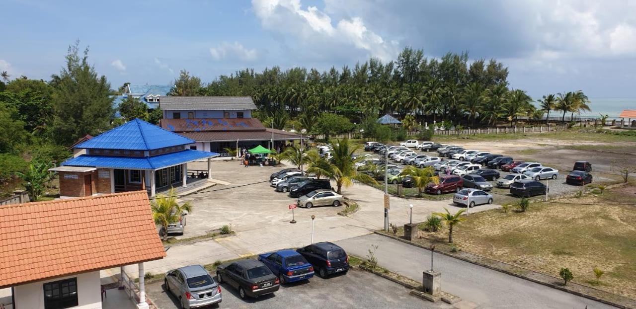 Kanza Beach Inn Marang Buitenkant foto