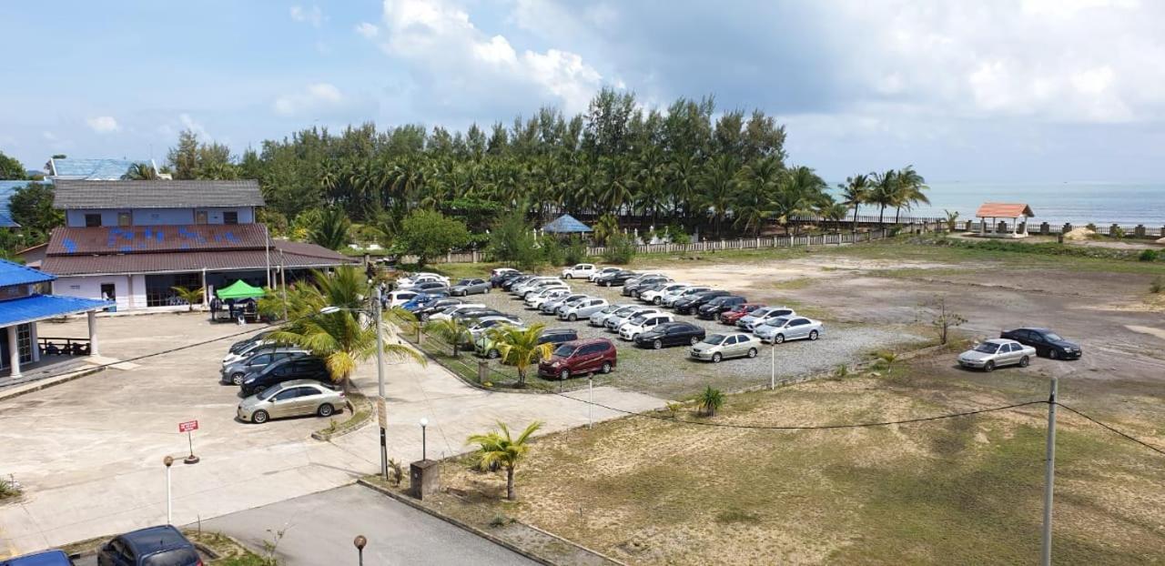 Kanza Beach Inn Marang Buitenkant foto